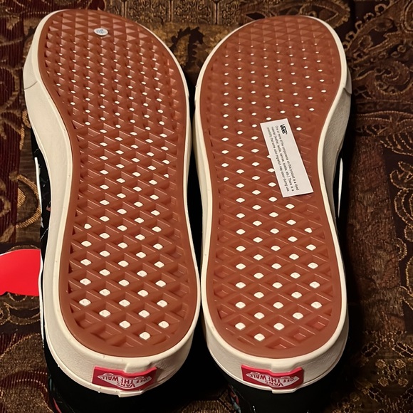 Vans Old Skool Suede and Canvas Lace Up High - Picture 7 of 7